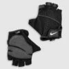 Nike Black Elemental Women Gloves