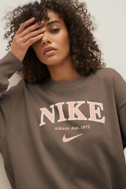 Nike Brown Oversized Varsity Crew Sweatshirt -Tienda Barata Deporte 734011s4