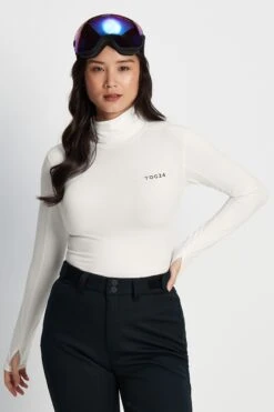 Tog 24 Womens Snowdon Thermal Rollneck White Sweater