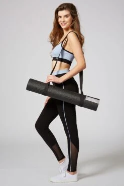 Pineapple Black Badge Yoga Mat-Negro