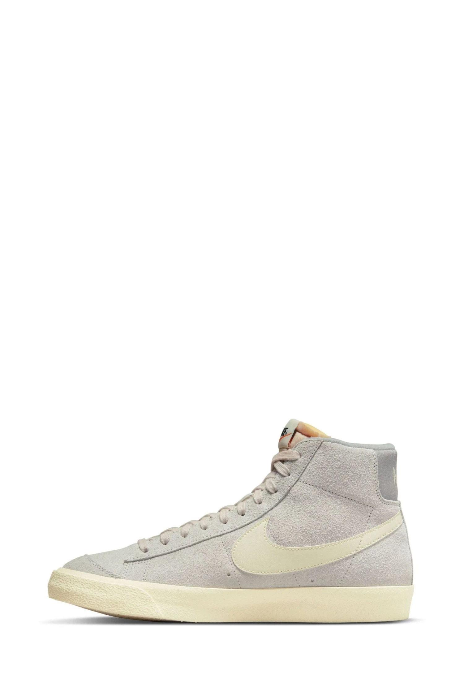 Nike Beige Blazer Mid Premium Trainers 2 Nike Beige Blazer Mid Premium Trainers - Imagen 2