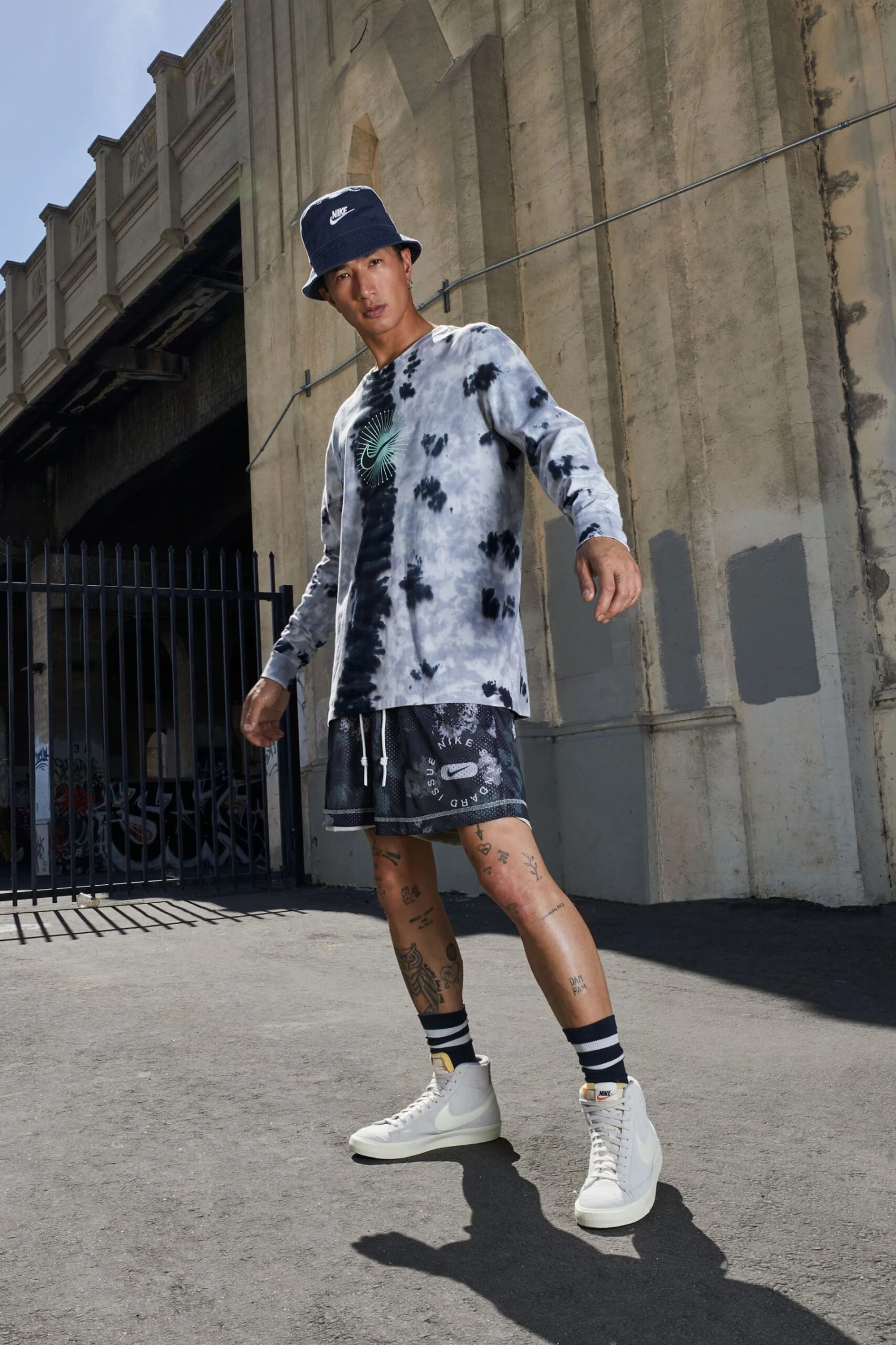 Nike Beige Blazer Mid Premium Trainers 9 Nike Beige Blazer Mid Premium Trainers - Imagen 9