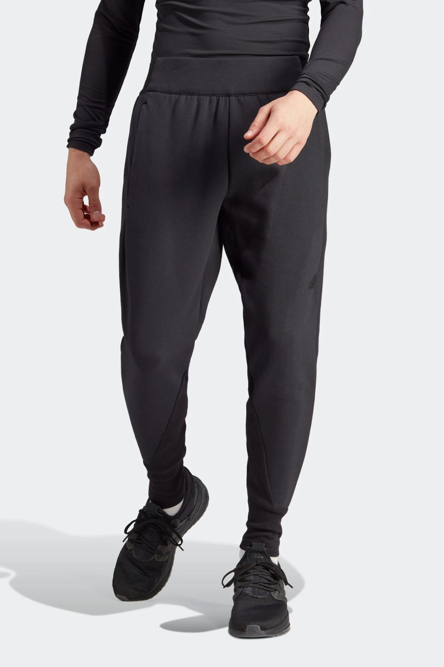 Adidas Black Sportswear Z.N.E. Premium Joggers 5 Adidas Black Sportswear Z.N.E. Premium Joggers - Imagen 5