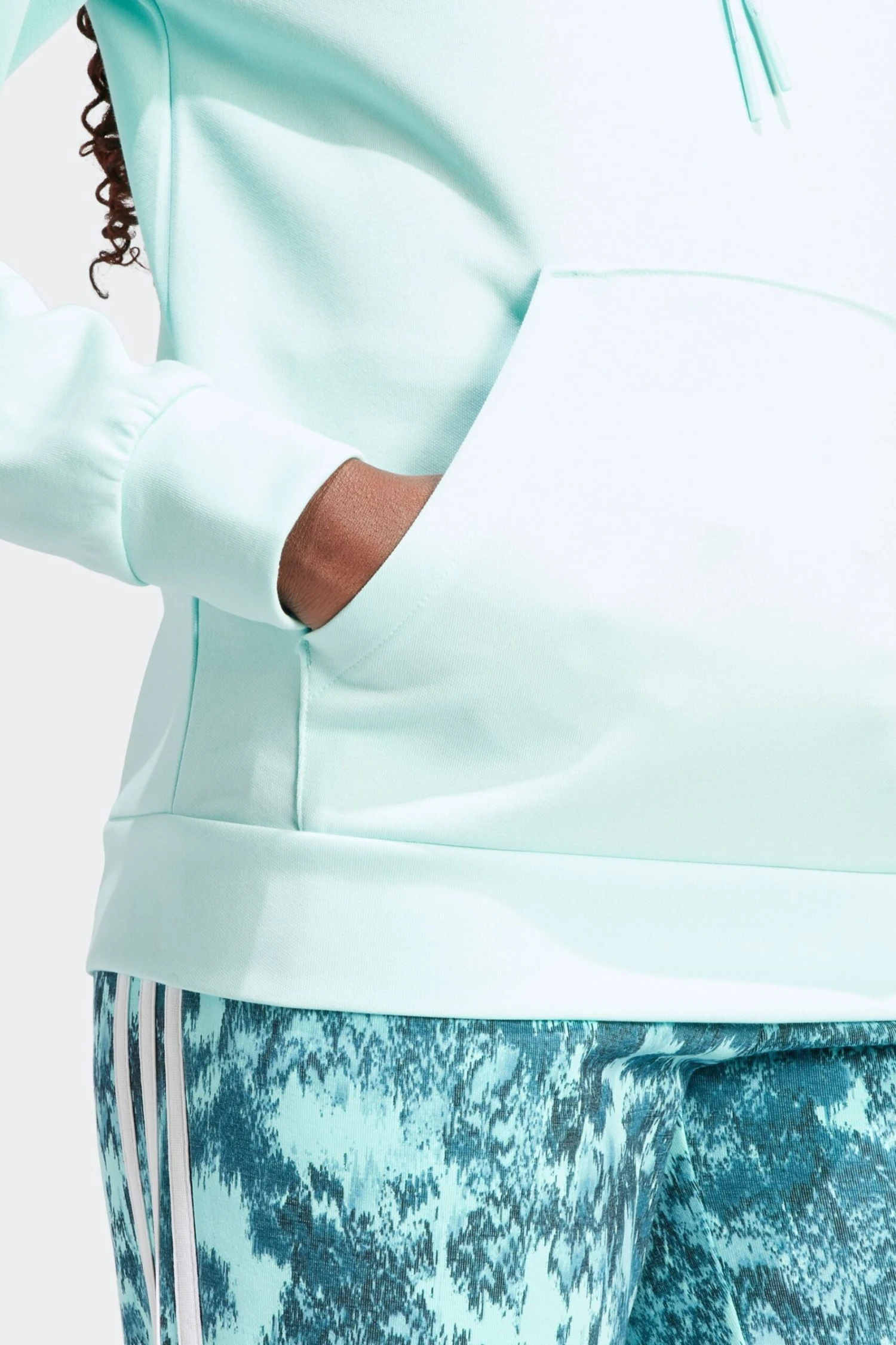 Adidas Green Sportswear Future Icons Badge Of Sport Bomber Jogger 6 Adidas Green Sportswear Future Icons Badge Of Sport Bomber Jogger - Imagen 6