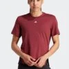 Adidas Red Performance Training Versatile T-Shirt-Rojo
