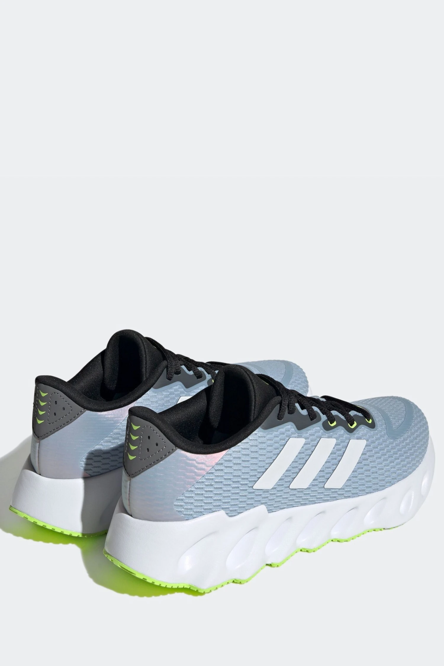 Adidas Blue/White Performance Switch Run Running Trainers 4 Adidas Blue/White Performance Switch Run Running Trainers - Imagen 4