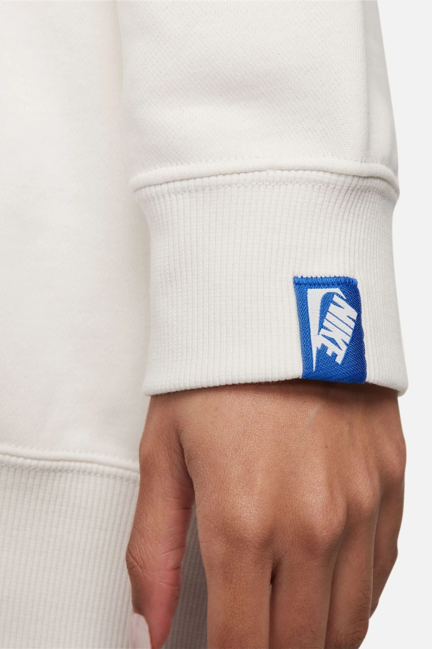 Nike Rust Brown Oversized Embroided Logo Crew Sweatshirt-Marrón óxido 5 Nike Rust Brown Oversized Embroided Logo Crew Sweatshirt-Marrón óxido - Imagen 5