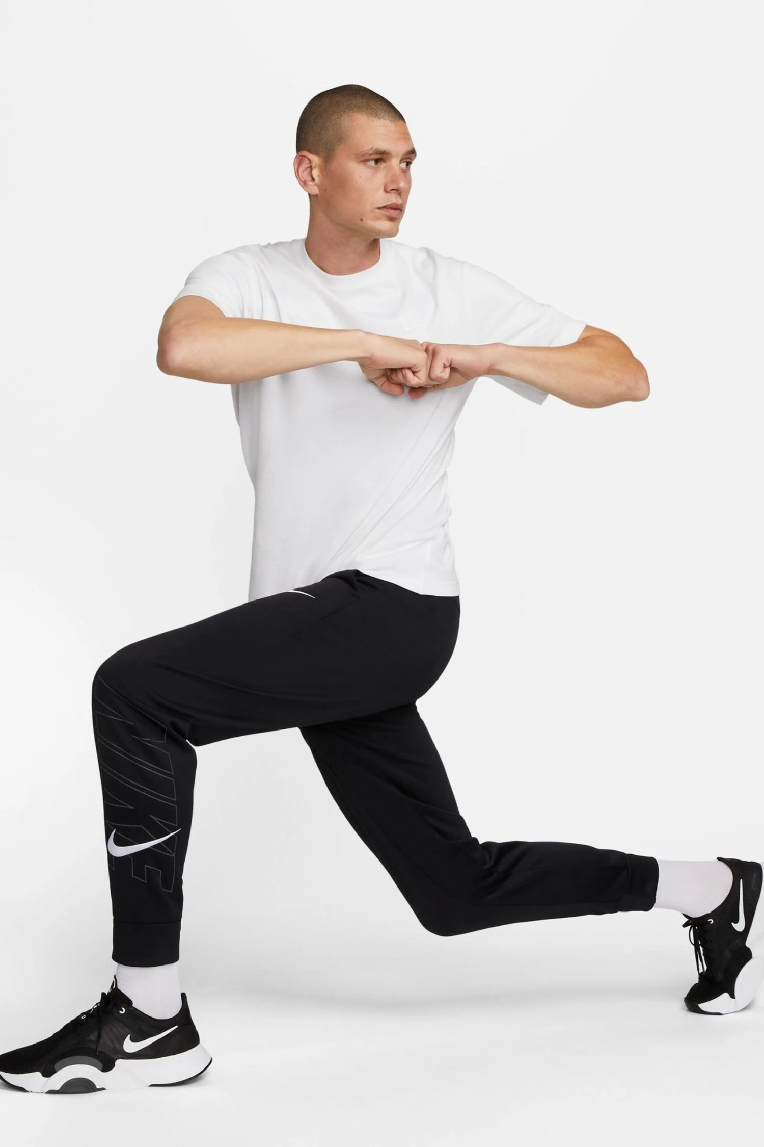 Nike Black Therma-FIT Tapered Fitness Joggers-Negro 3 Nike Black Therma-FIT Tapered Fitness Joggers-Negro - Imagen 3