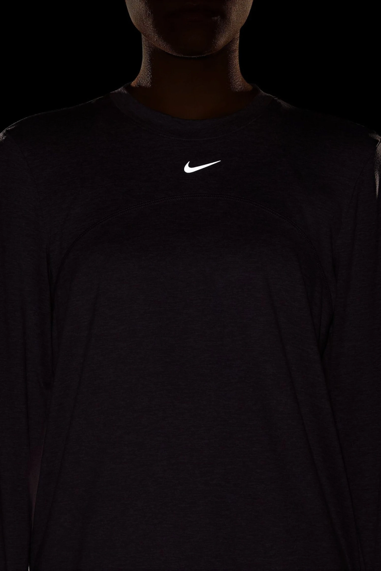 Nike Purple Swift Element Dri-FIT UV Crew Neck Top 4 Nike Purple Swift Element Dri-FIT UV Crew Neck Top - Imagen 4