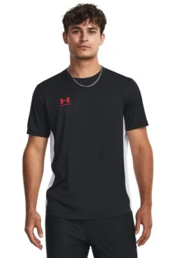 Under Armour Challenger Train Short Sleeve Black T-Shirt