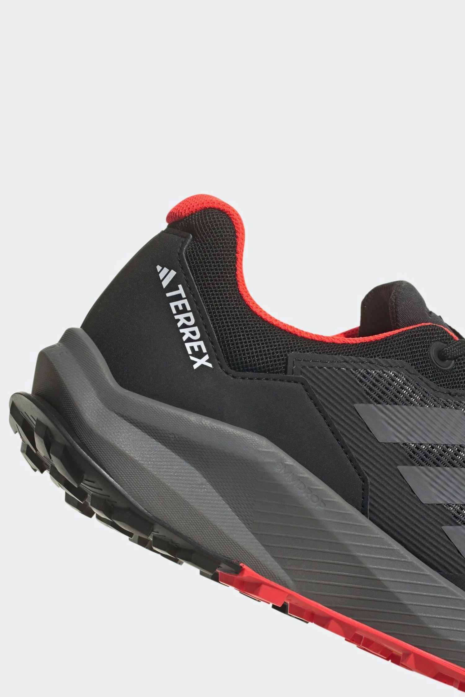 Adidas Black/Red Performance Terrex Trail Rider GORE-TEX Trail Running Trainers 9 Adidas Black/Red Performance Terrex Trail Rider GORE-TEX Trail Running Trainers - Imagen 9
