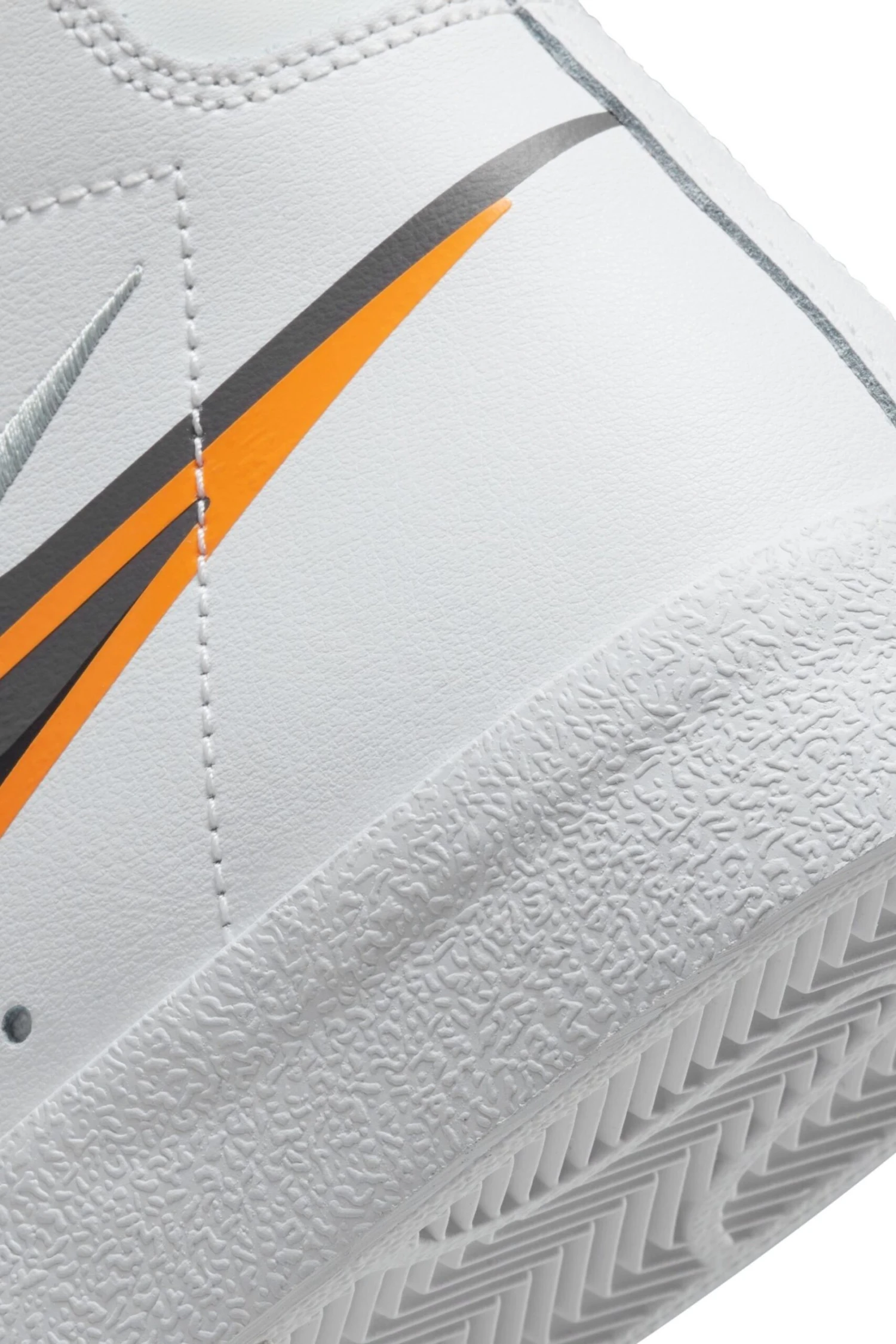 Nike White Blazer Mid 77 Trainers 10 Nike White Blazer Mid 77 Trainers - Imagen 10