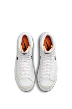 Nike White Blazer Mid 77 Trainers 17 Nike White Blazer Mid 77 Trainers -Tienda Barata Deporte D66317s7