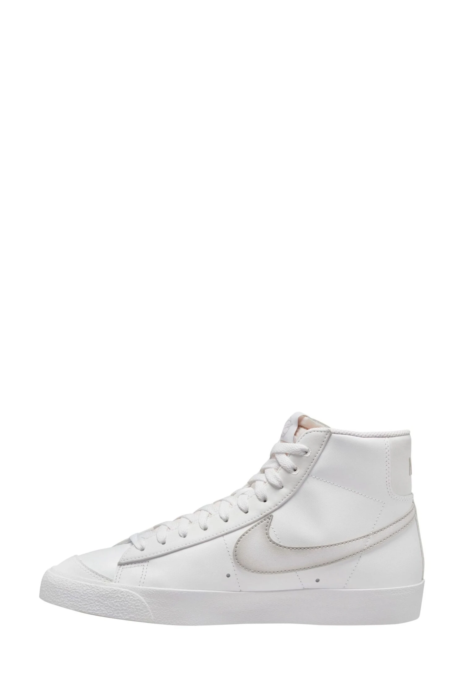Nike White Blazer Low 77 Trainers 2 Nike White Blazer Low 77 Trainers - Imagen 2