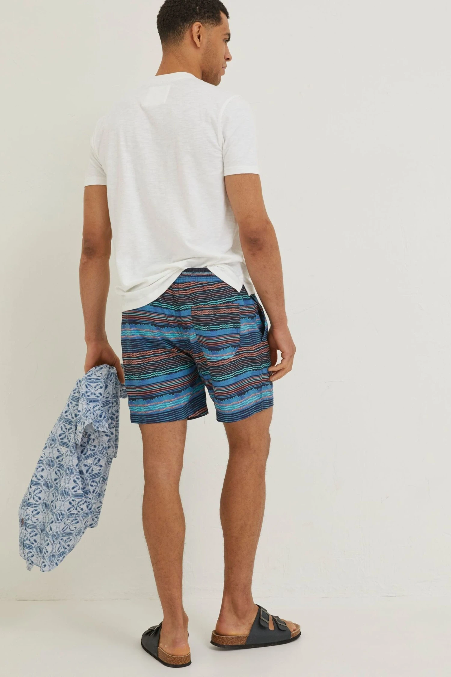 FatFace Blue Trevose Scribble Swim Shorts 3 FatFace Blue Trevose Scribble Swim Shorts - Imagen 3