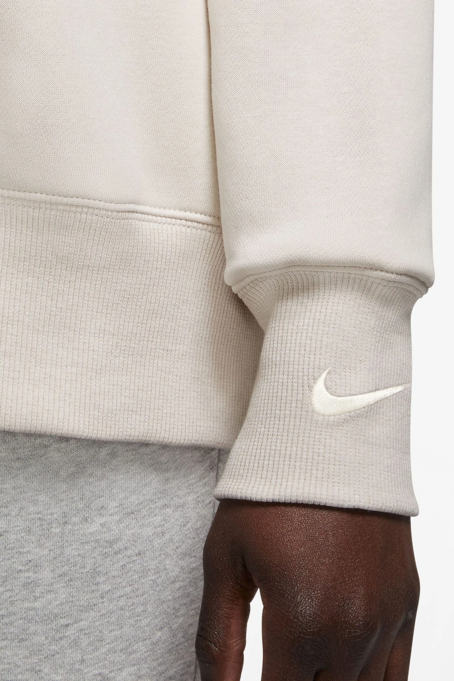 Nike Ivory/Black V-Neck Fleece Sweatshirt 3 Nike Ivory/Black V-Neck Fleece Sweatshirt - Imagen 3