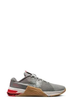 Nike Grey/Red Metcon 8 Training Trainers