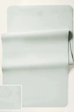 Athleta Purple Plant Based Foam Yoga Mat-Morado