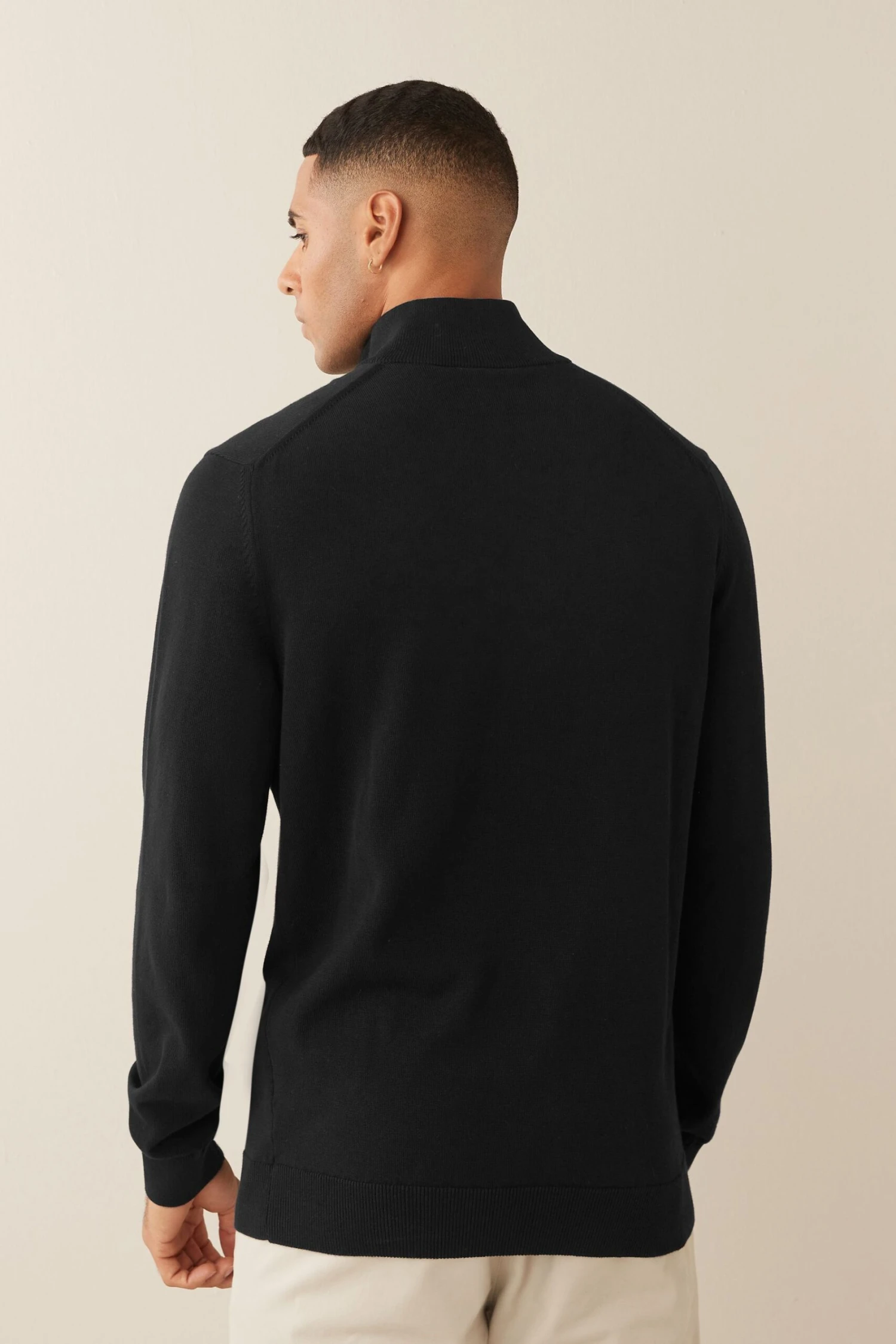 Lacoste Black Jumper 2 Lacoste Black Jumper - Imagen 2