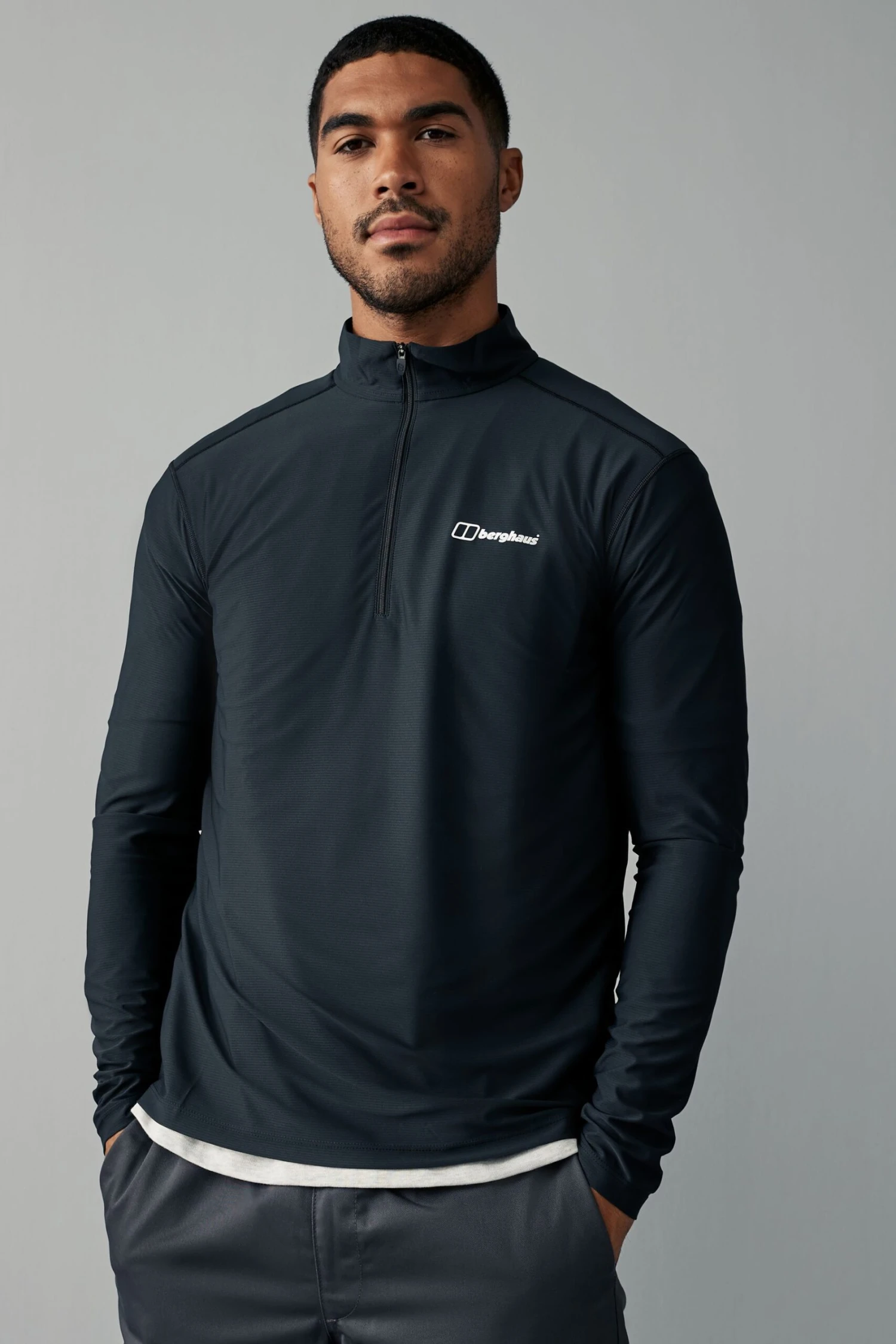 Berghaus 24/7 Base Zip Black Sweatshirt 1 Berghaus 24/7 Base Zip Black Sweatshirt