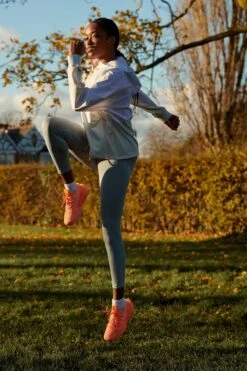 Under Armour Woven Full-Zip White Jacket